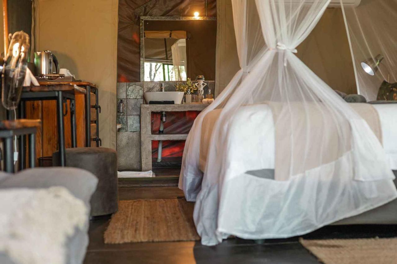 Umkumbe Bush Lodge - Luxury Tented Camp 萨比沙禁猎区 外观 照片