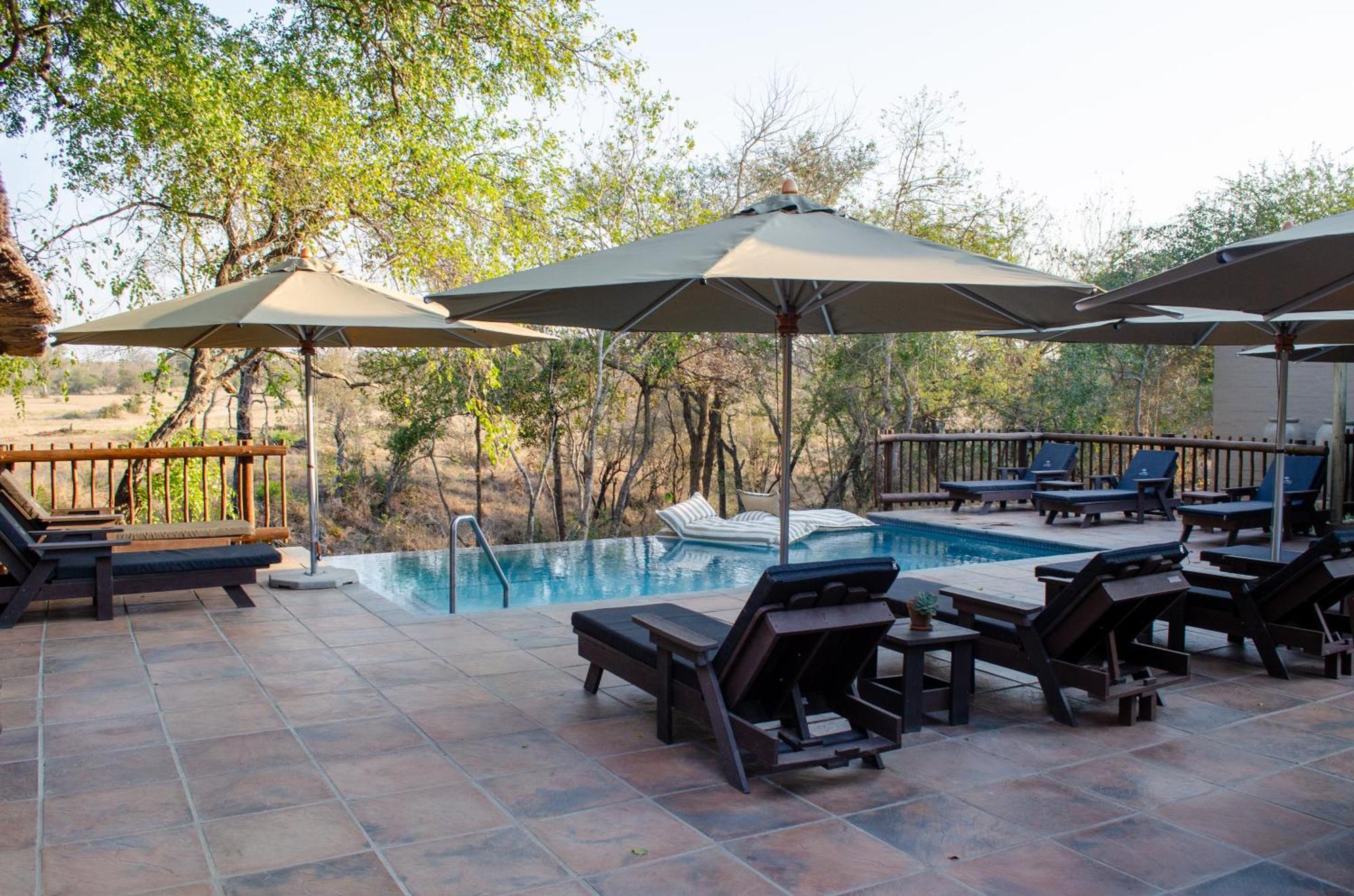 Umkumbe Bush Lodge - Luxury Tented Camp 萨比沙禁猎区 外观 照片